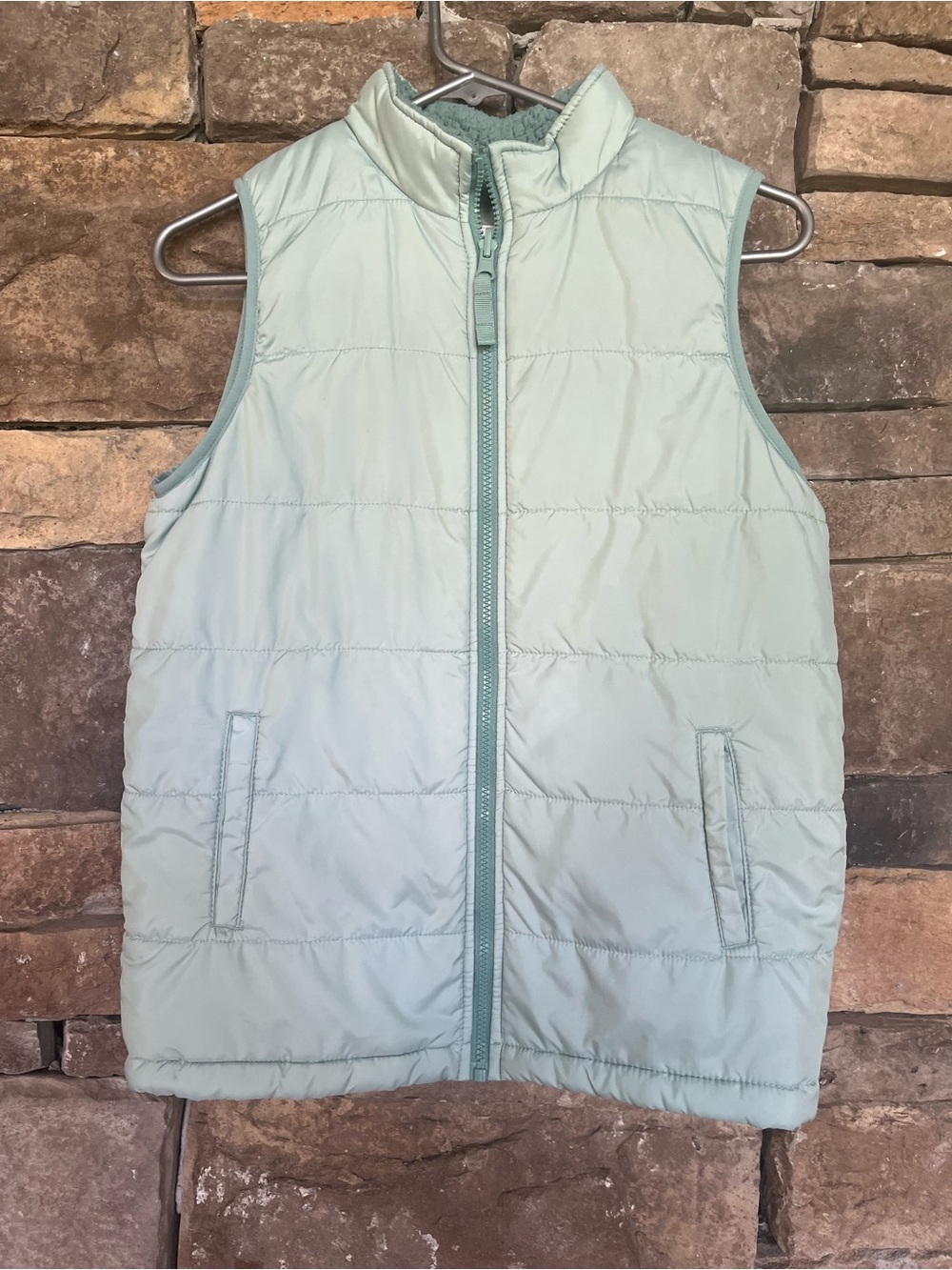 Cat & Jack Kids XL Sage Green Sherpa Lined Puffer Vest